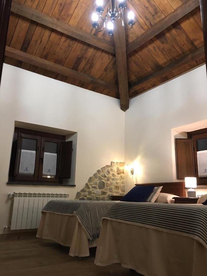 La Casa Vieja De Caneo - Apartamentos Rurales 3 Llaves Luarca Esterno foto